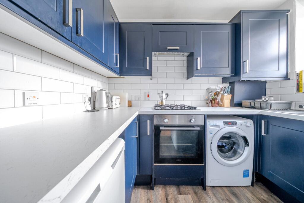 Main image of property: Bowling Green Street, London, SE11