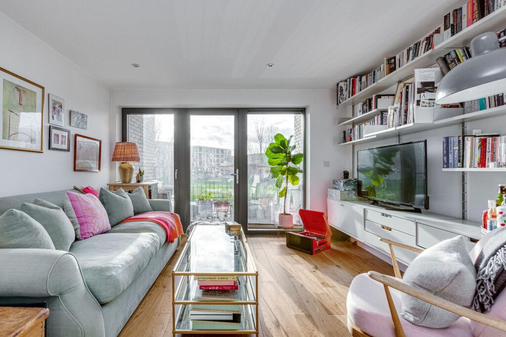 Main image of property: Eythorne Road, London, SW9