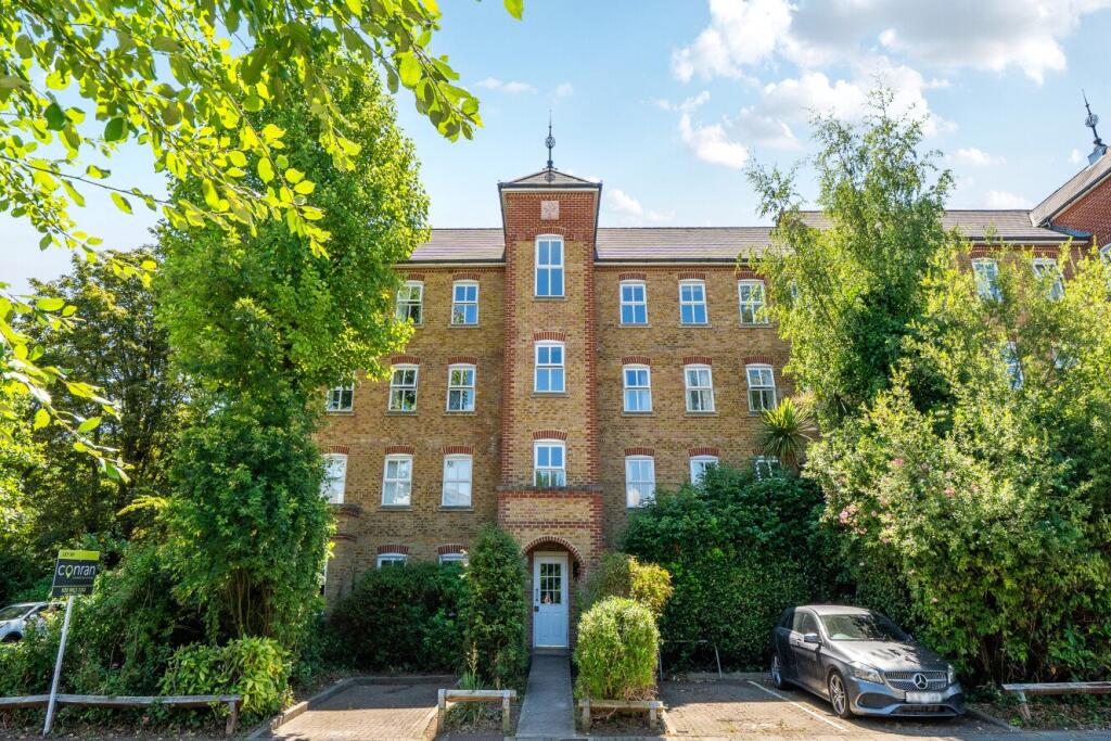 Main image of property: Highfield Close, London, SE13
