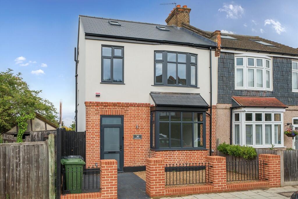 Main image of property: Heather Road, London, SE12