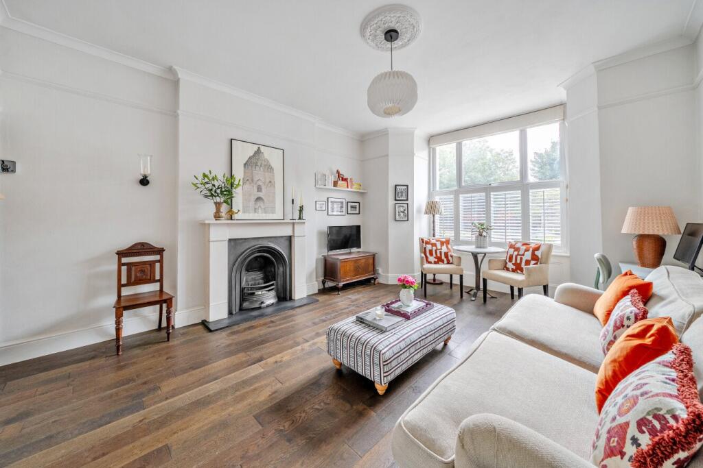 Main image of property: Lee High Road, London, SE12