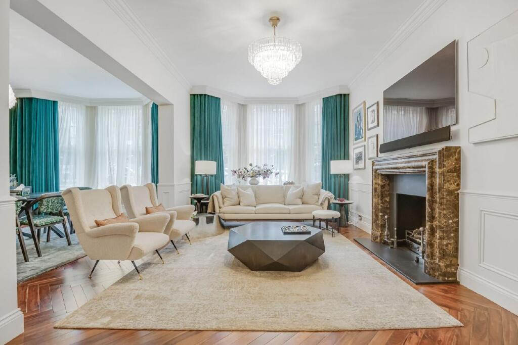 Main image of property: York Street, Marylebone, London, W1H