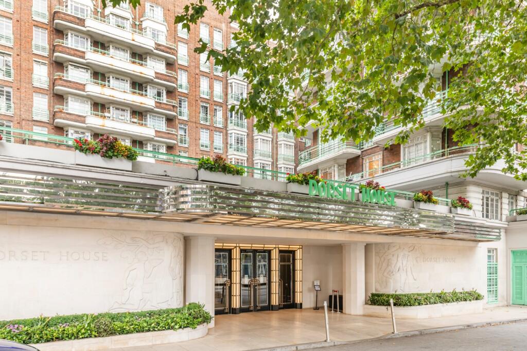 Main image of property: Gloucester Place, Marylebone, London, NW1