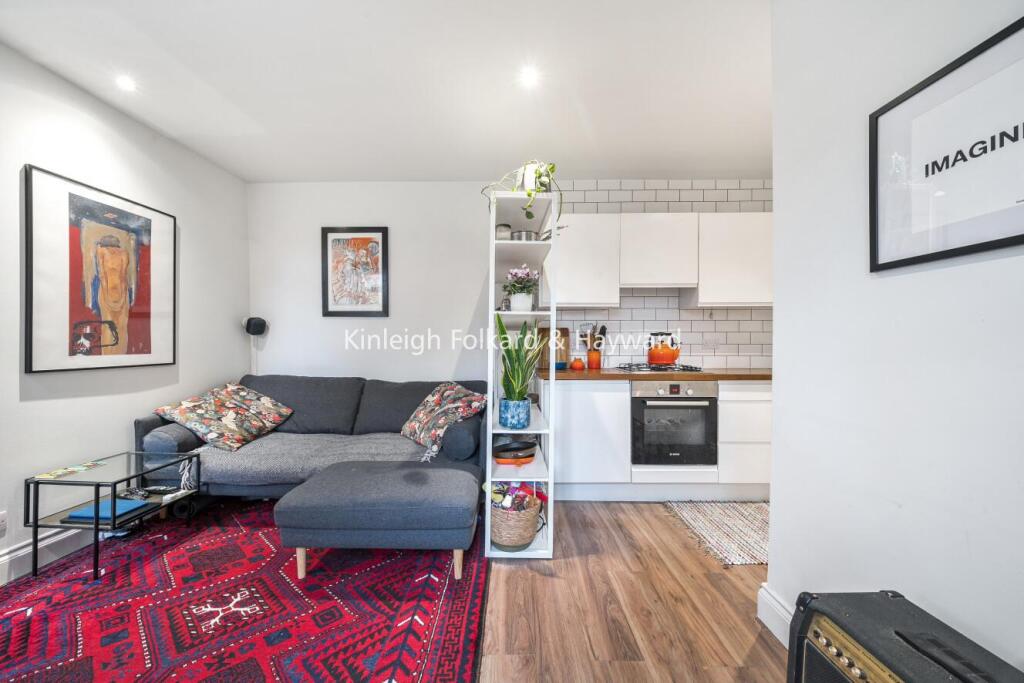 Main image of property: Colney Hatch Lane, Muswell Hill, London, N10