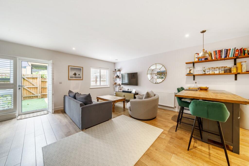 Main image of property: Elmington Road, Camberwell, London, SE5