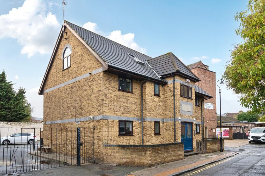 Main image of property: Peckham Rye, London, SE15