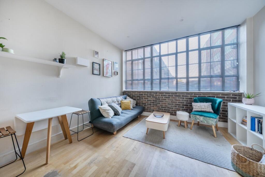 Main image of property: Peckham Grove, London, SE15