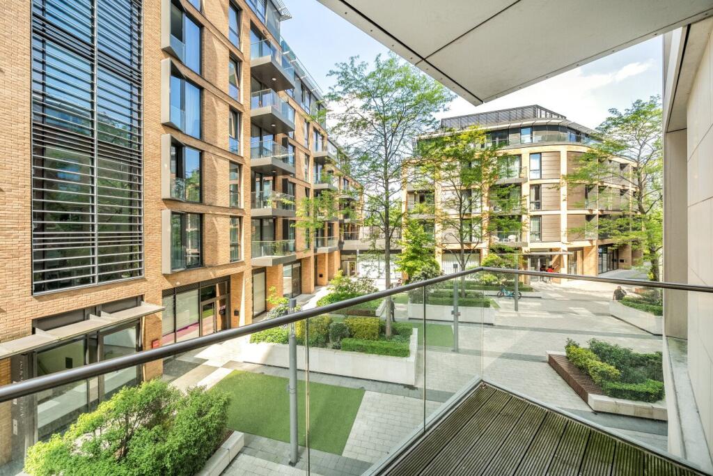 Main image of property: Plaza Gardens, London, London, SW15