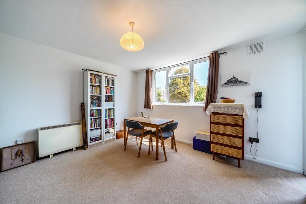 Main image of property: Keswick Road, London, SW15
