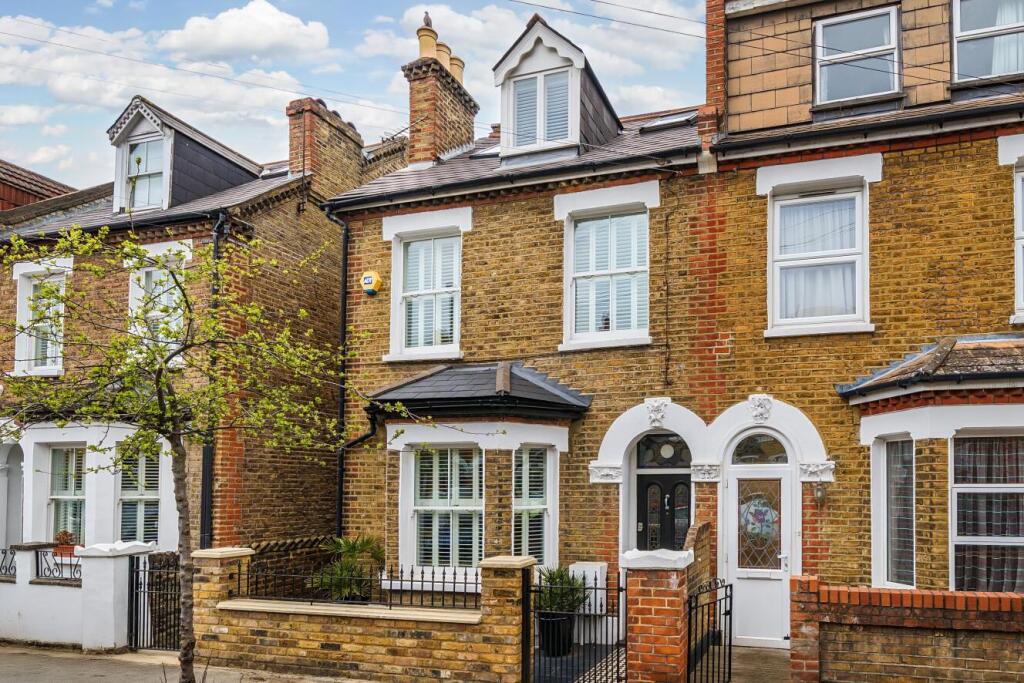 Main image of property: Balvernie Grove, London, Southfields, SW18