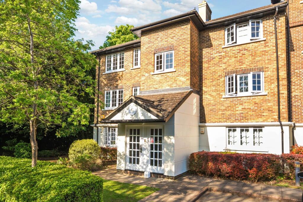 Main image of property: Selhurst Close, Southfields, London, SW19