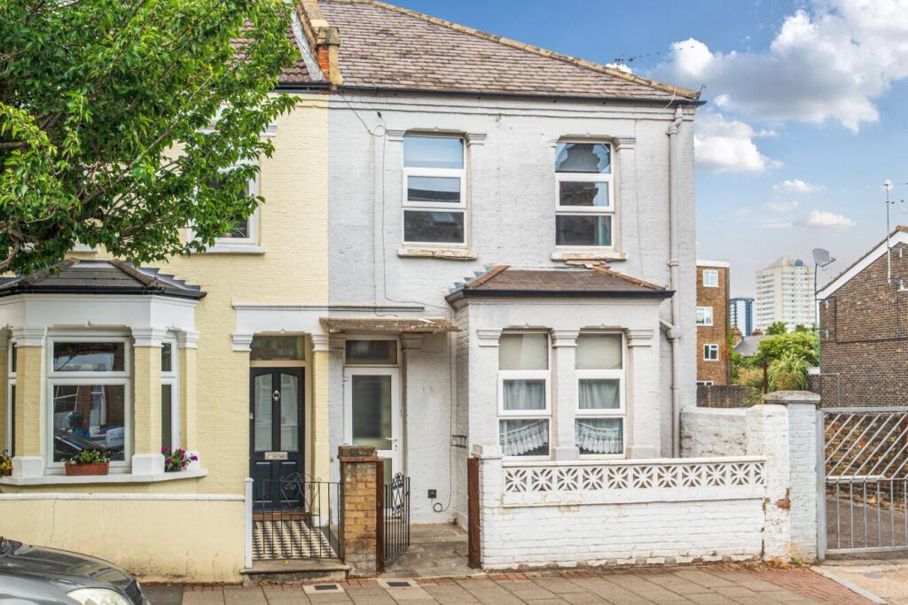Main image of property: Brathway Road, Southfields, London, SW18