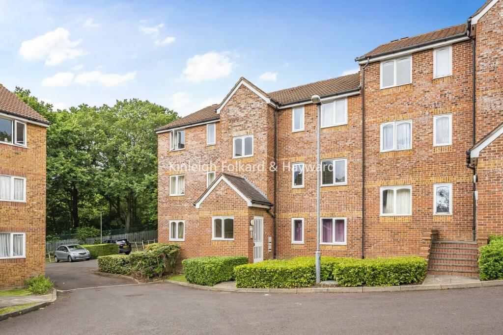 1 bedroom flat for sale in Ashfield Road, Southgate, N14