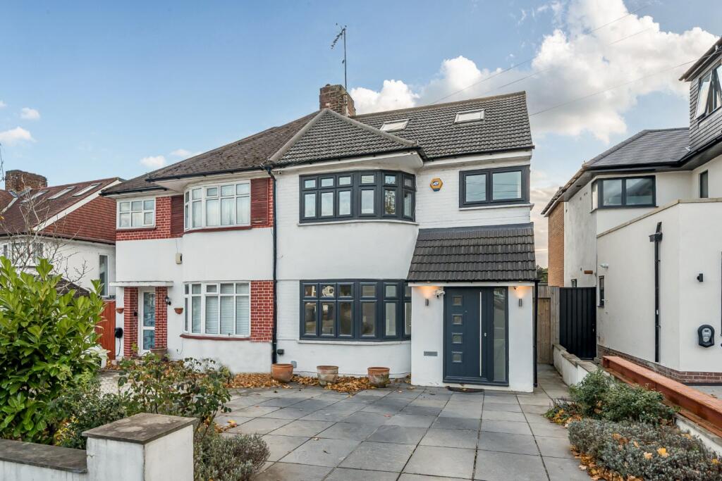 Main image of property: Hampden Way, London, N14