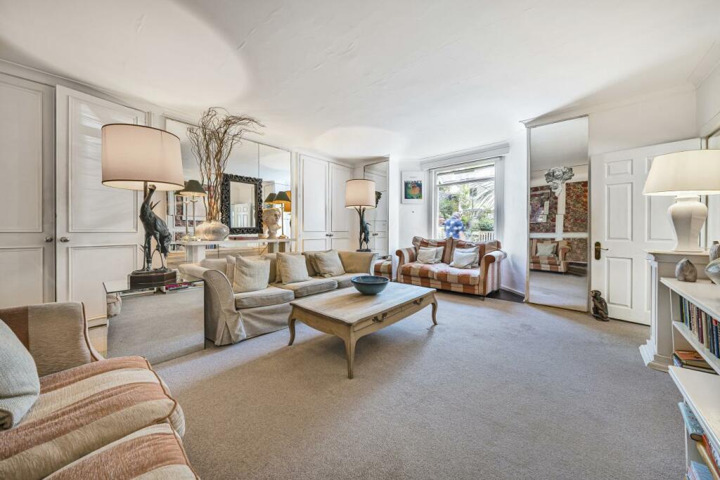 1 bedroom maisonette for sale in Carlton Hill, St Johns Wood, NW8