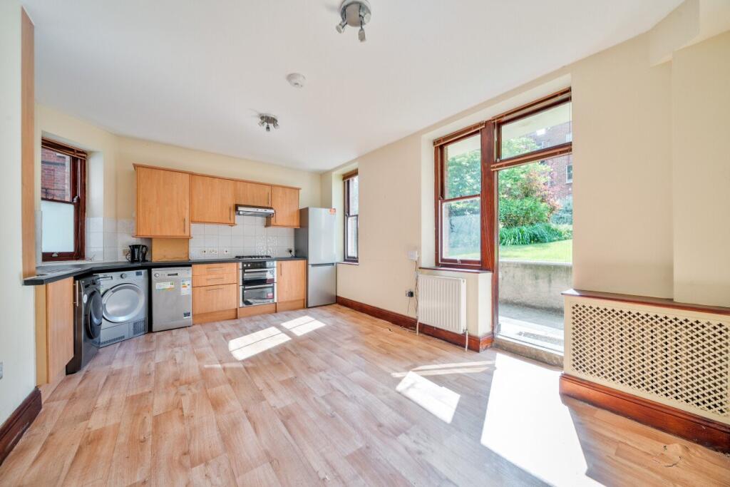 Main image of property: Grantully Road, London, W9