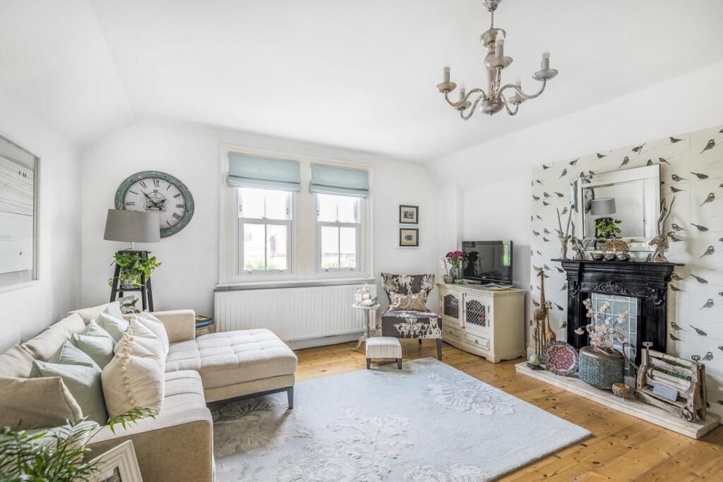 Main image of property: Thornton Avenue, Telford Park, London, SW2