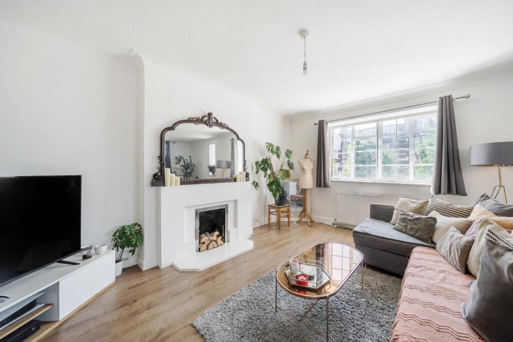 Main image of property: The High, Streatham, London, SW16