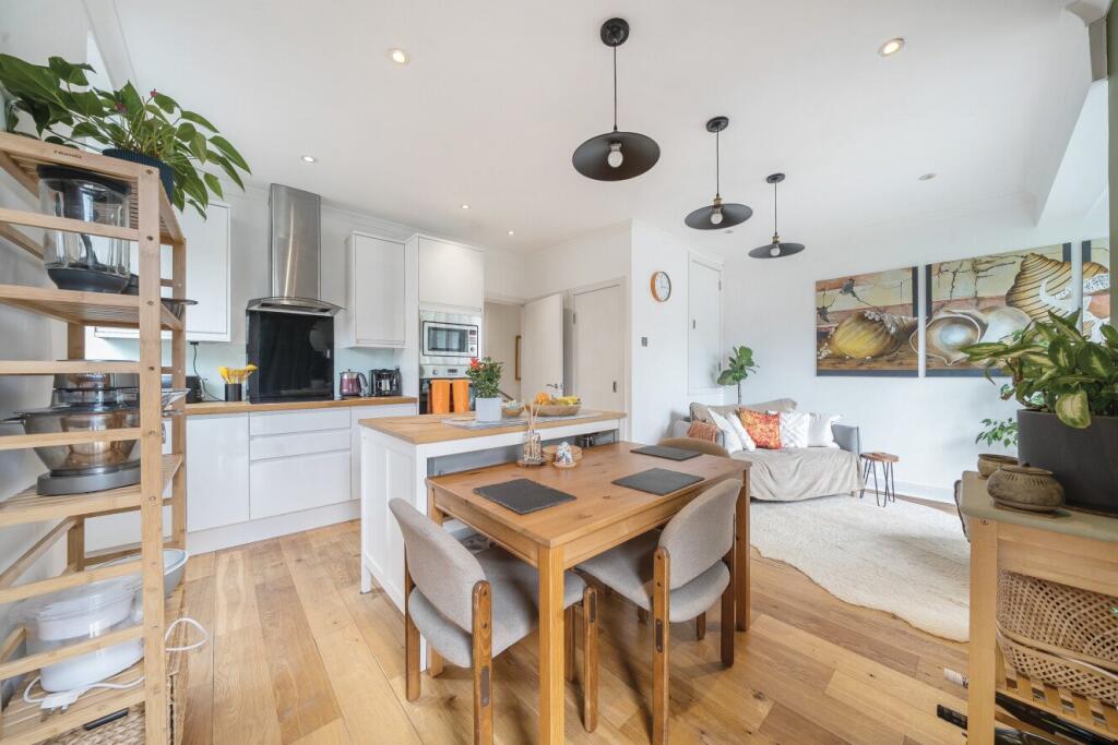 Main image of property: Bryan Road, Surrey Quays, London, SE16
