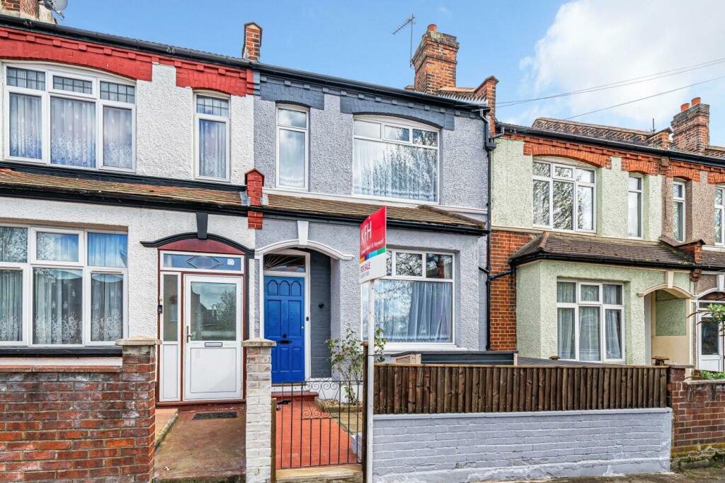 4 bedroom terraced house for sale in Rectory Lane, Tooting, SW17