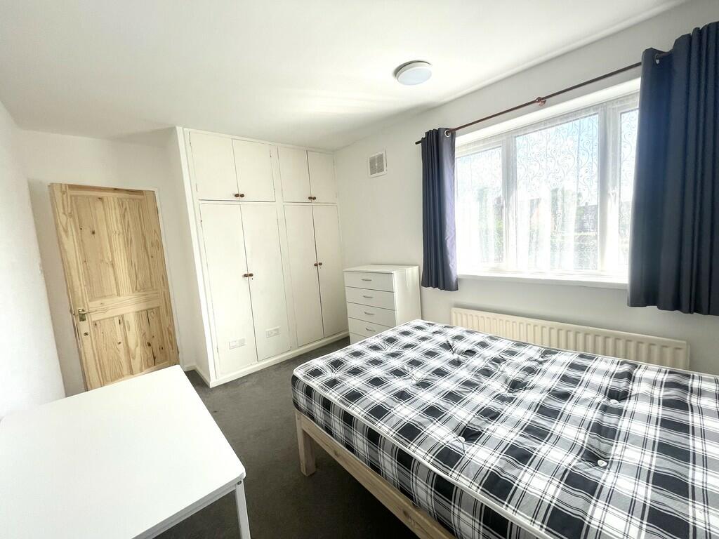 Additional property image - Cambridge Road, Canterbury