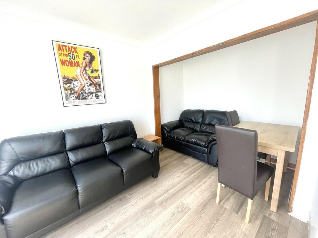 Additional property image - Cambridge Road, Canterbury
