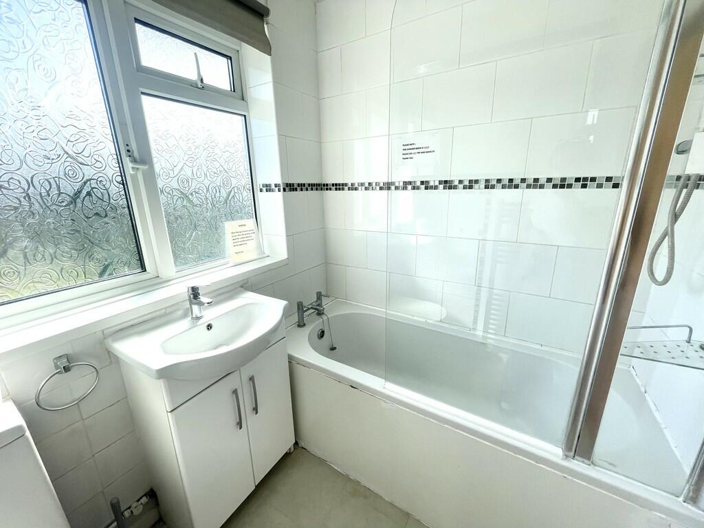 Additional property image - Cambridge Road, Canterbury
