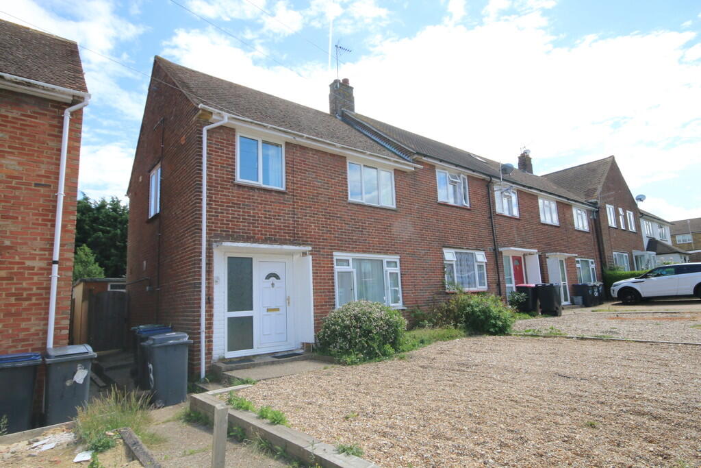 Main image of property: Cambridge Road, Canterbury