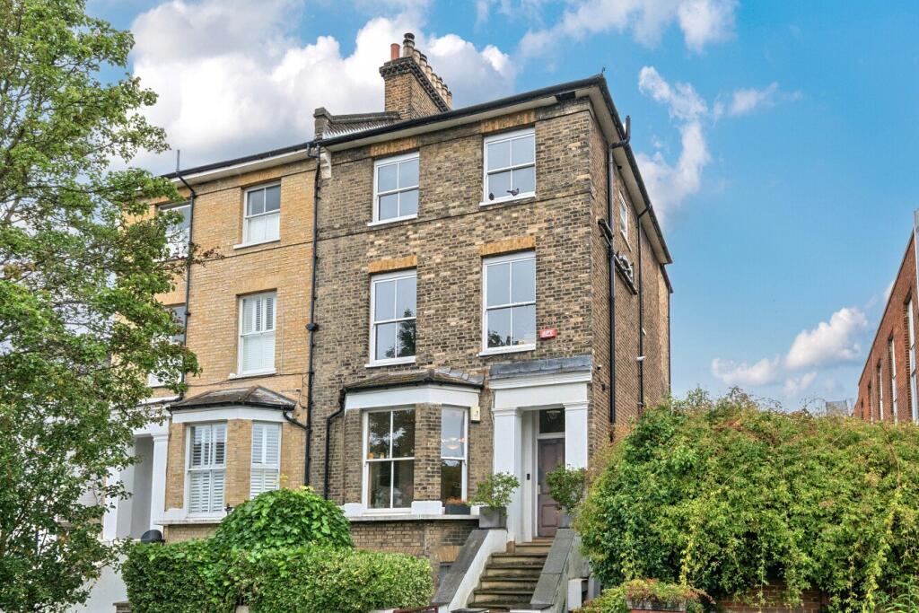 Main image of property: Rosendale Road, London, SE21