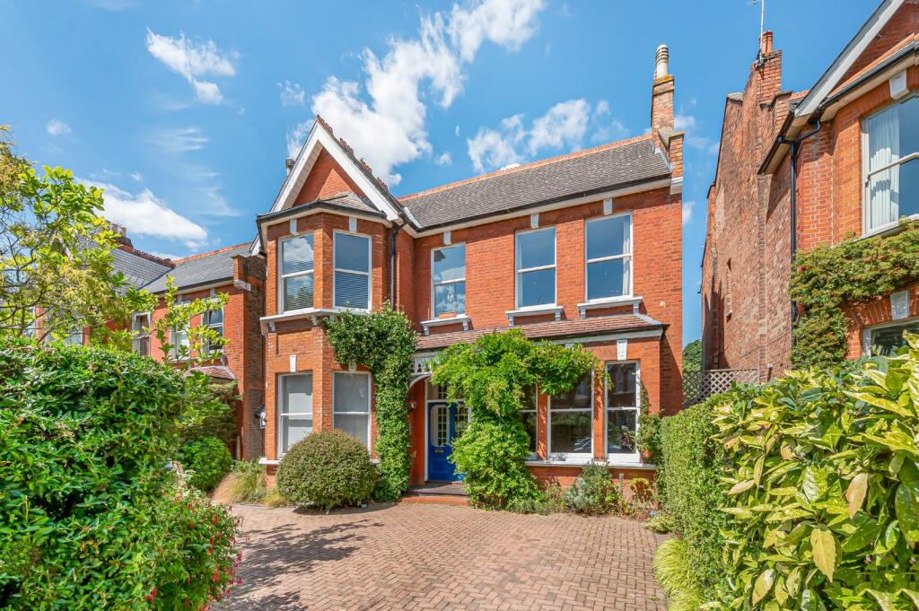 Main image of property: Walm Lane, London, NW2
