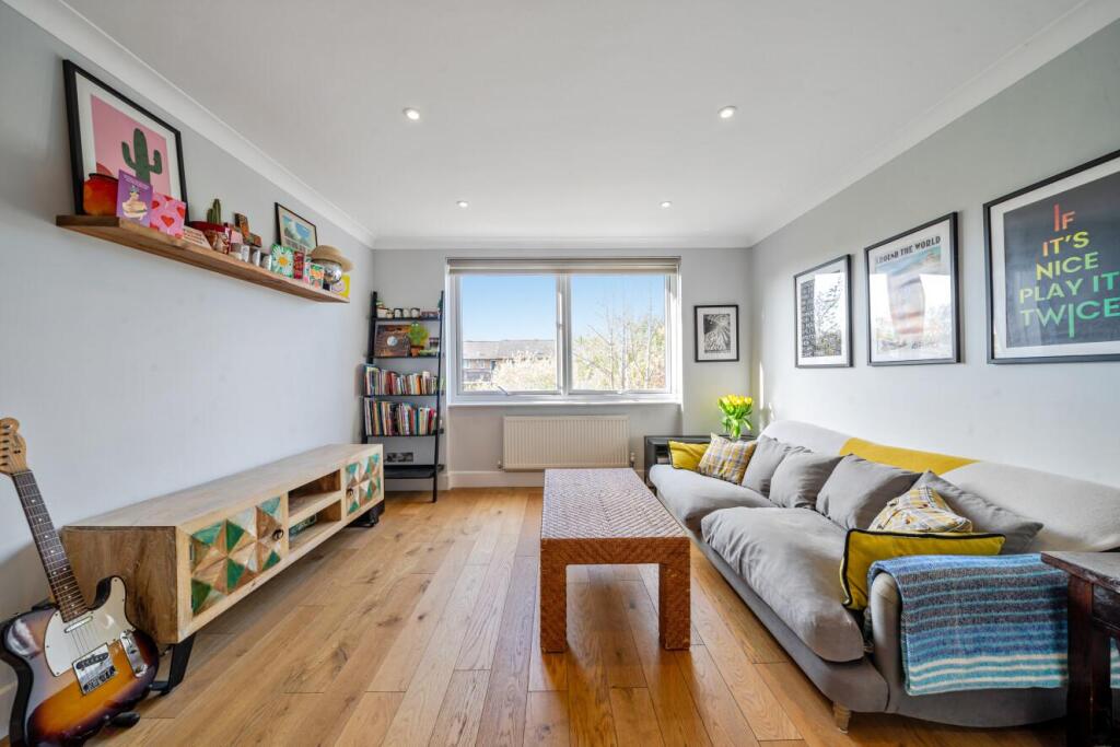 Main image of property: Gipsy Lane, Putney, London, SW15