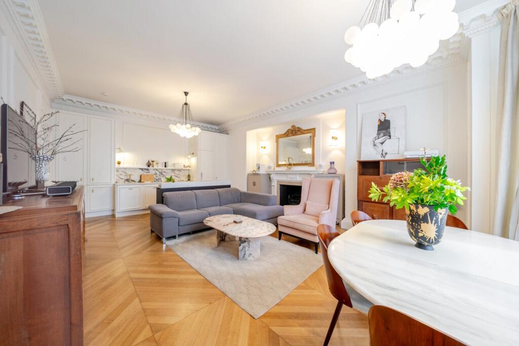 Main image of property: Woodborough Road, Putney, London, SW15