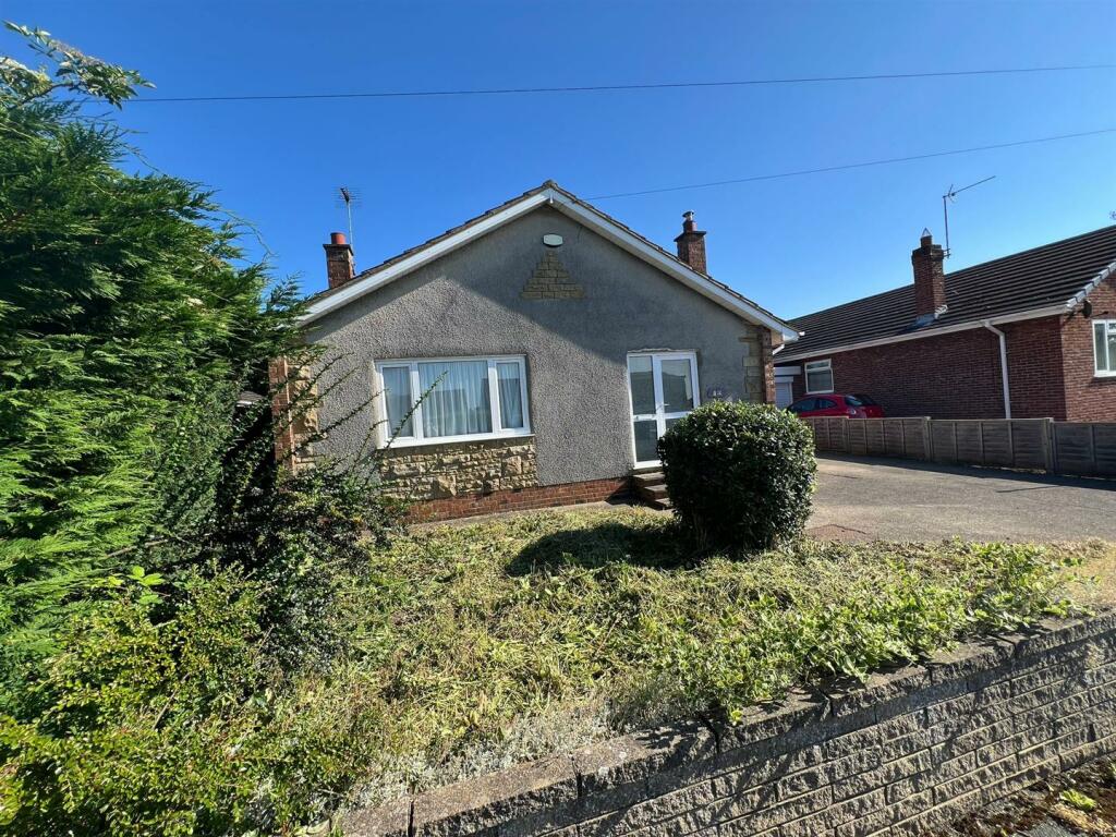 3 bedroom detached bungalow for sale in Mill Lane, Withernwick, HU11
