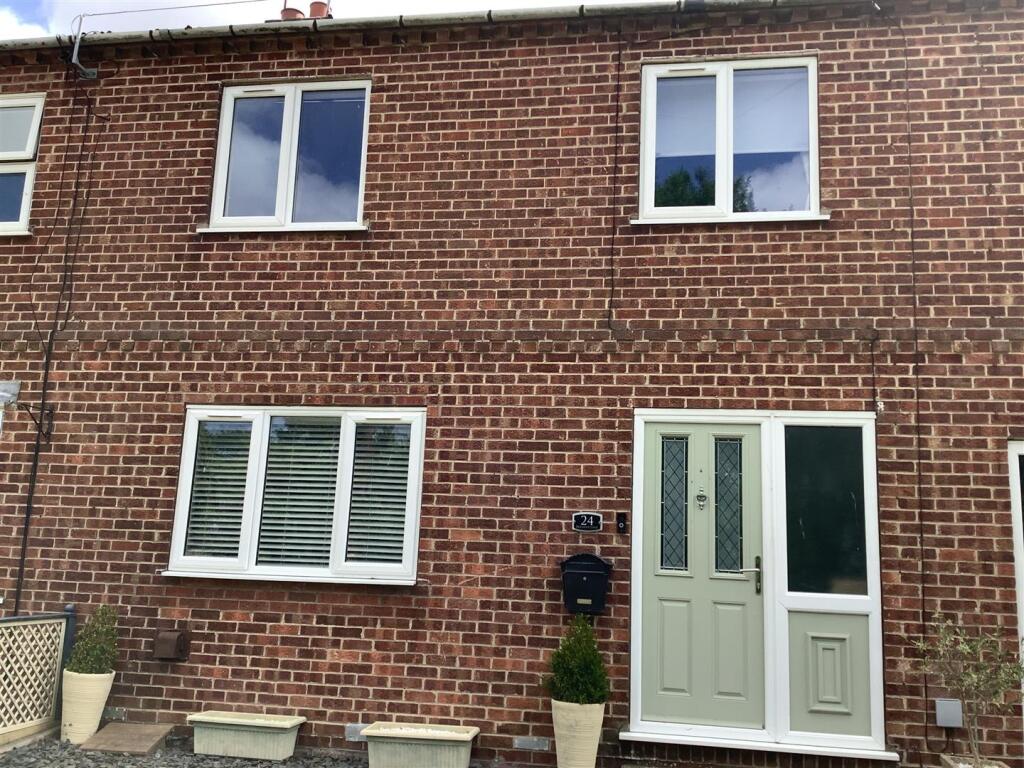 Main image of property: Breamer Lane, Seaton, Hull