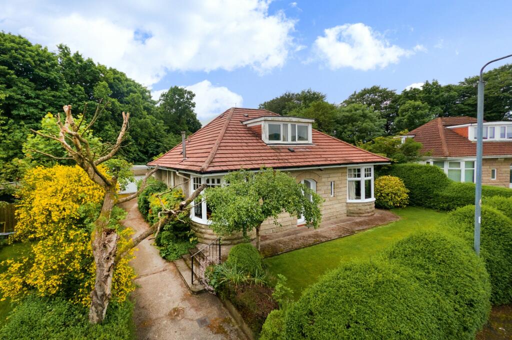 3 bedroom detached house for sale in Henderland Road, Bearsden, G61