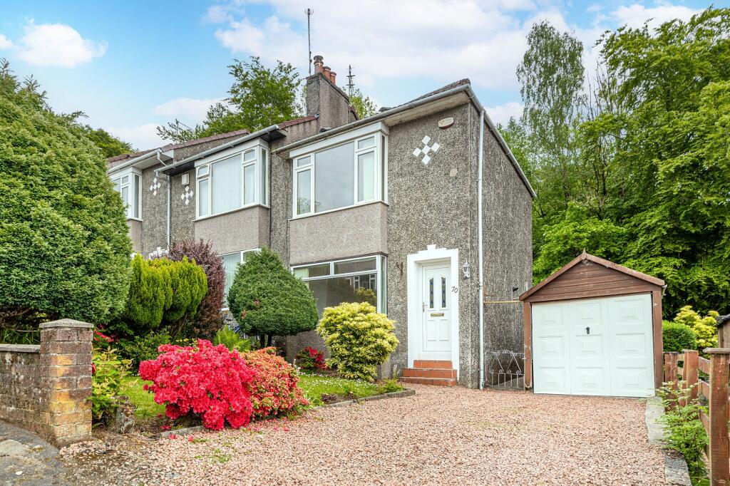 2 bedroom terraced house for sale in Dougalston Gardens South