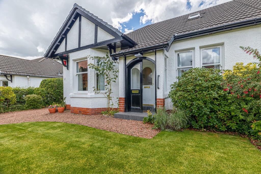 3 bedroom semidetached house for sale in Craigmillar Avenue, Milngavie