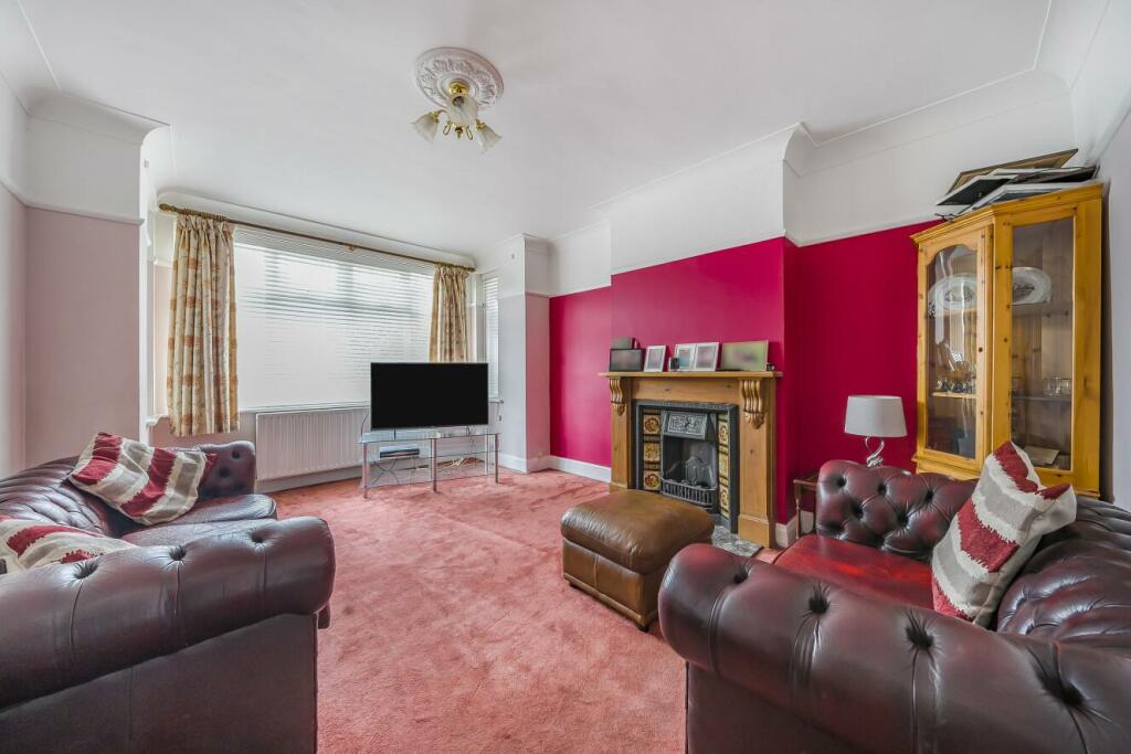 Additional property image - Pickhurst Rise, West Wickham