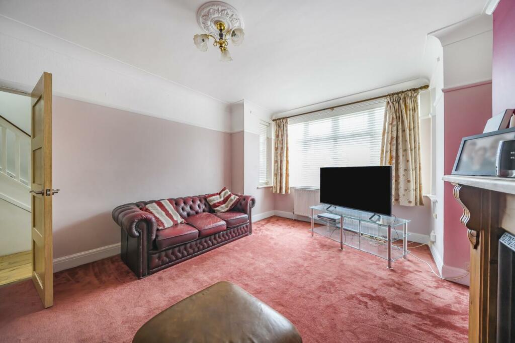 Additional property image - Pickhurst Rise, West Wickham