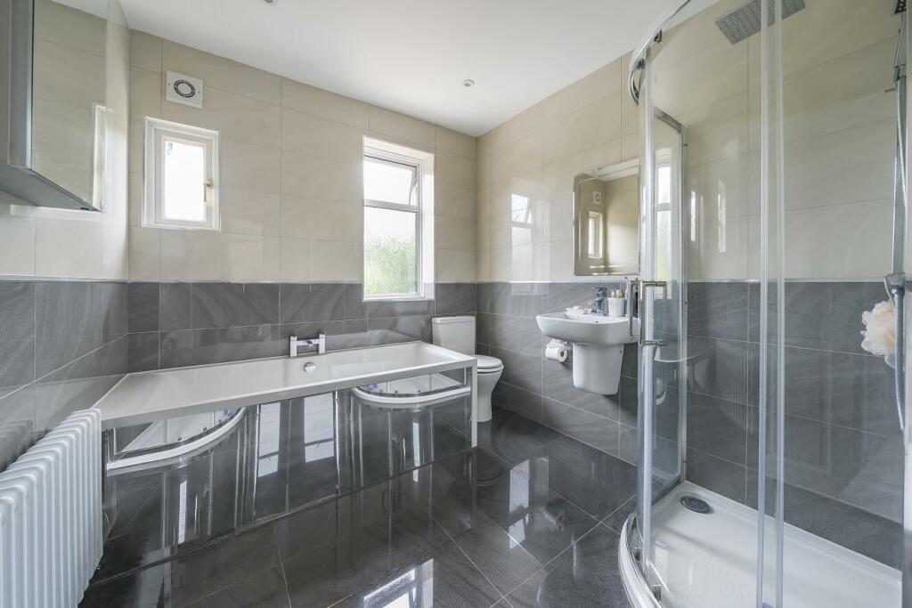 Additional property image - Pickhurst Rise, West Wickham