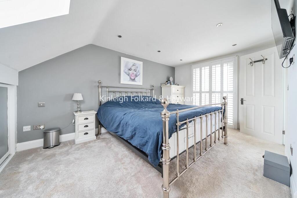 Additional property image - Pickhurst Rise, West Wickham