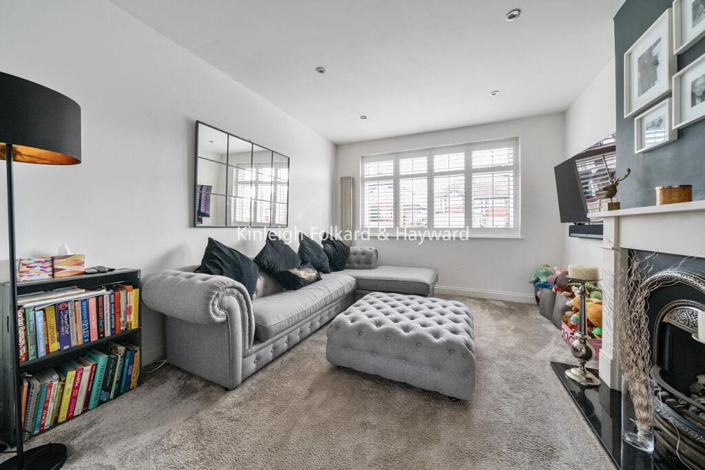 Additional property image - Pickhurst Rise, West Wickham