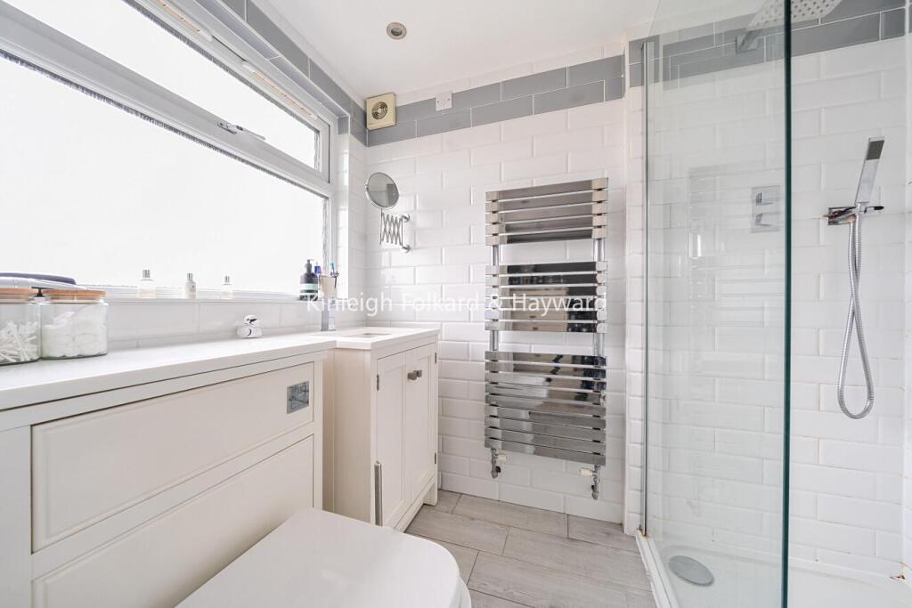 Additional property image - Pickhurst Rise, West Wickham