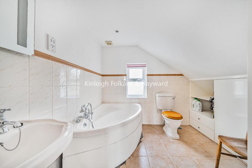 Additional property image - Woodmere Close, Croydon