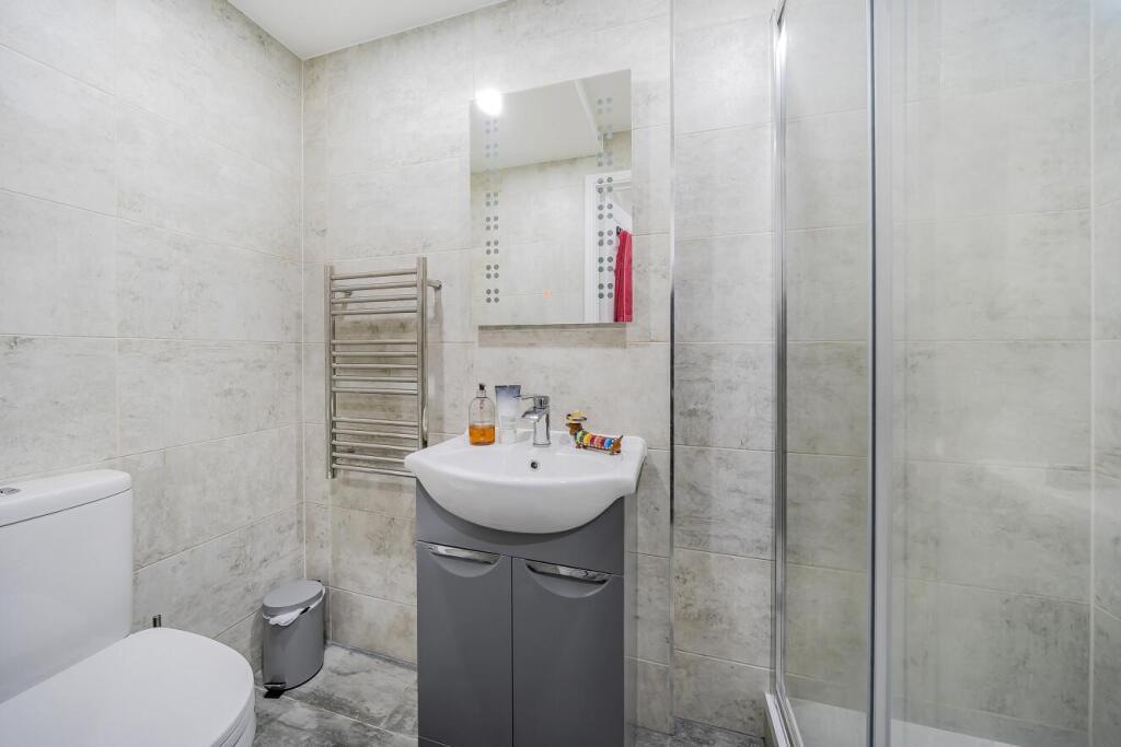 Additional property image - Gwynne Avenue, Shirley