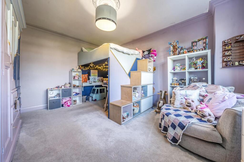 Additional property image - Wickham Road, Shirley