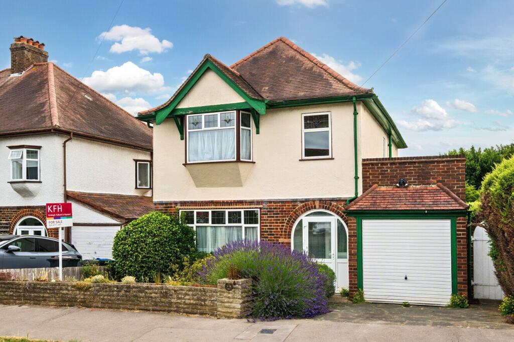 Main image of property: Temple Avenue, Shirley, Croydon, Surrey, CR0