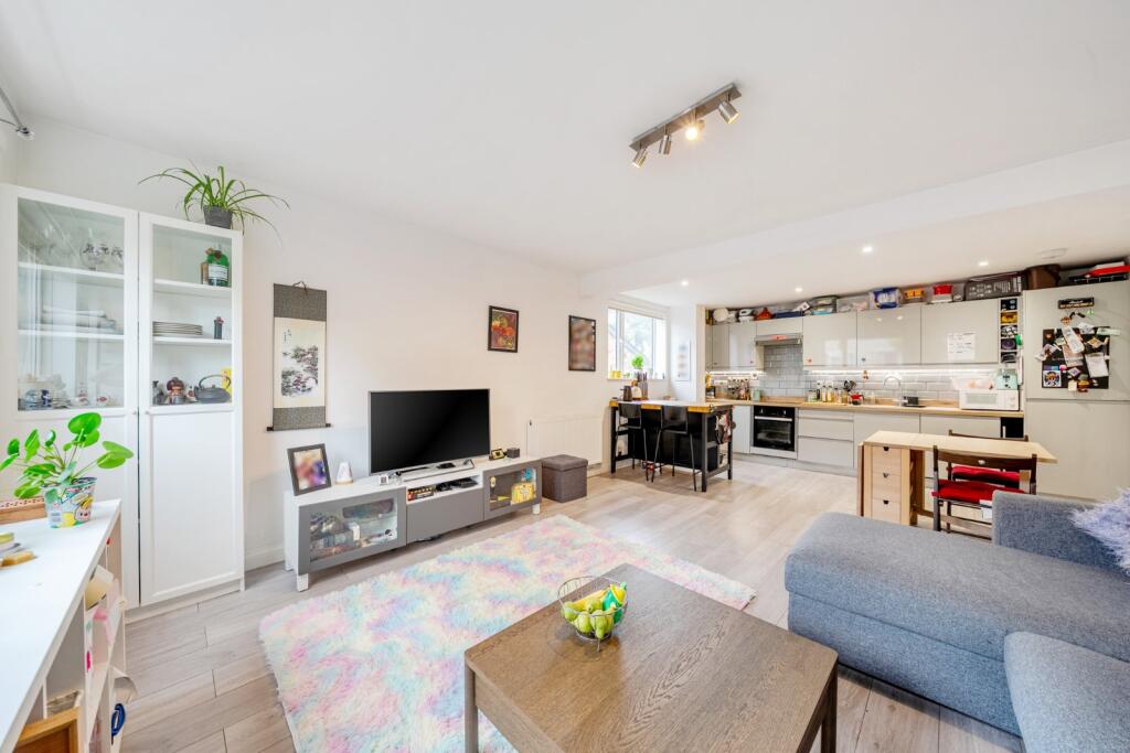 Main image of property: Graham Road, London, SW19