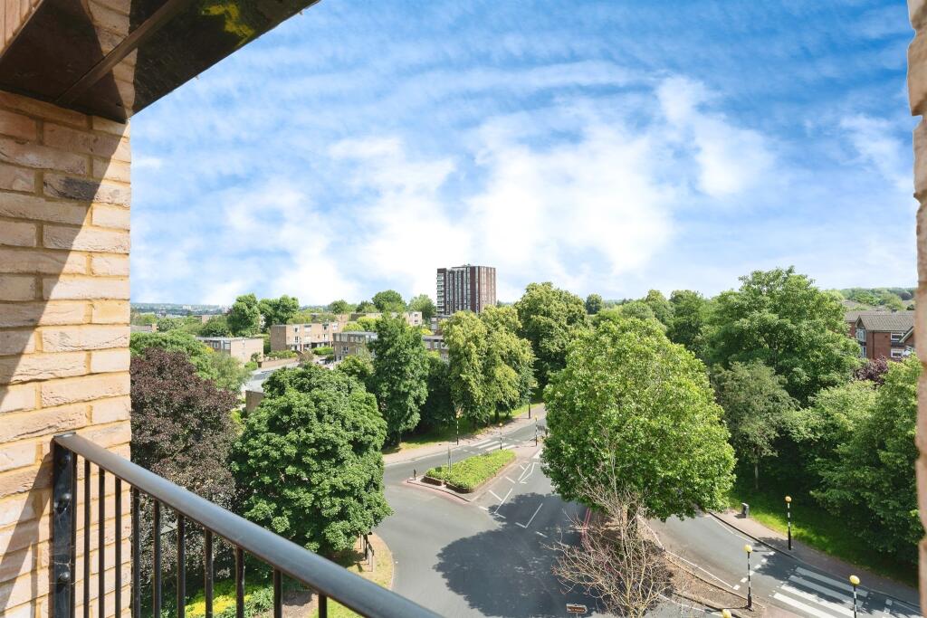 Additional property image - Fairfield Road, Croydon