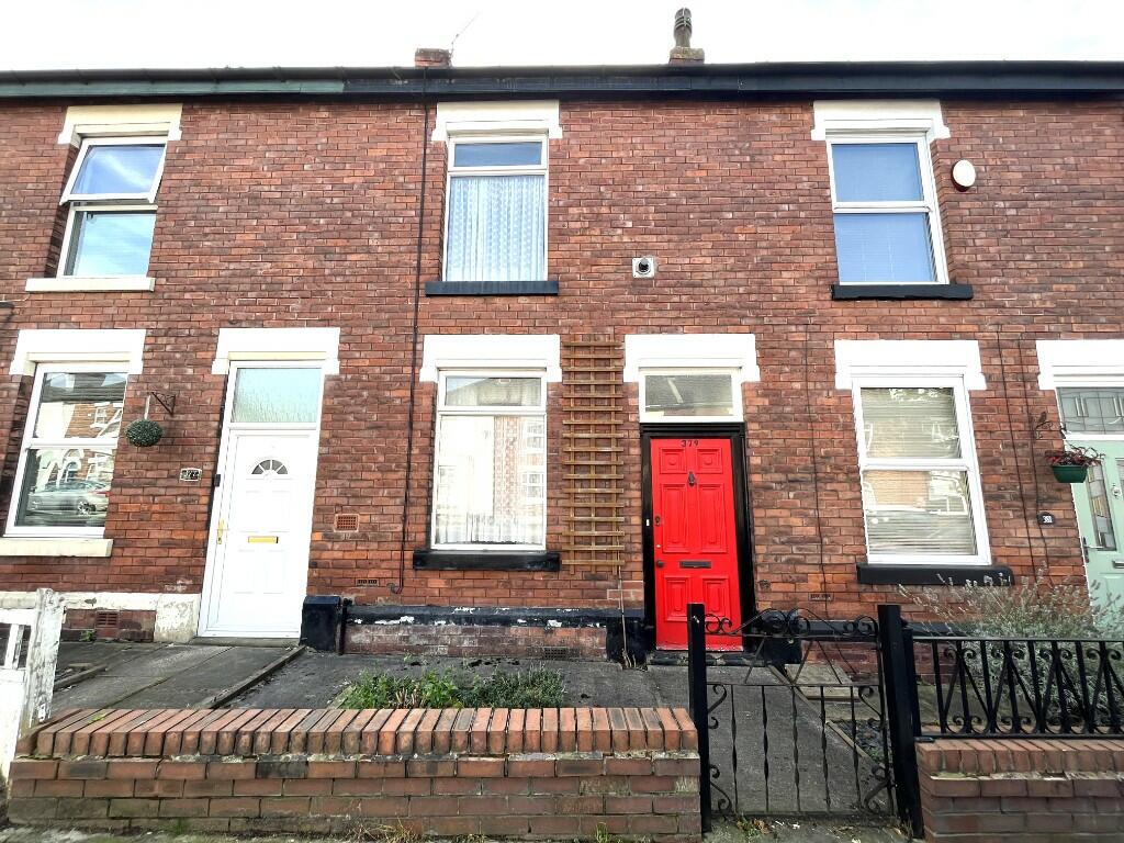 2 Bedroom Terraced House For Sale In Stockport Road, Gee Cross, SK14